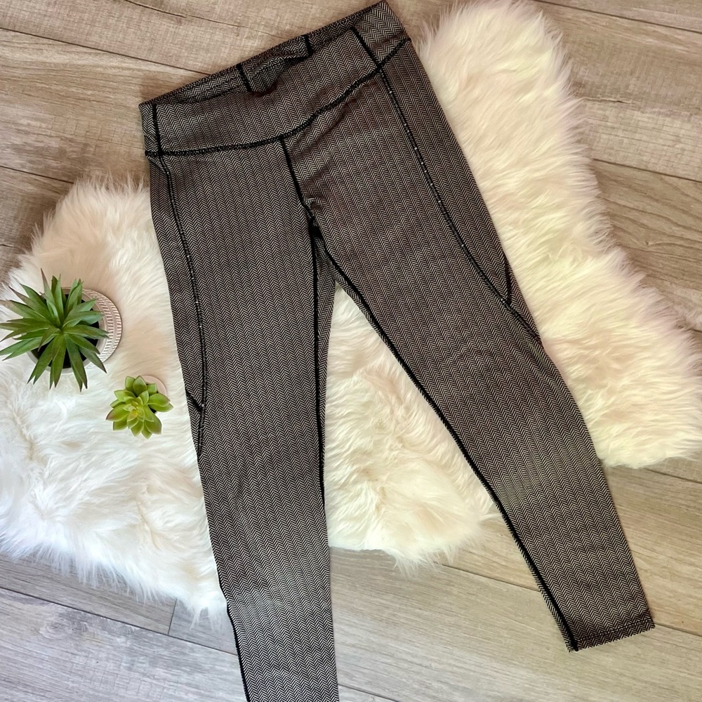 TITLE NINE | Herringbone Leggings (M)